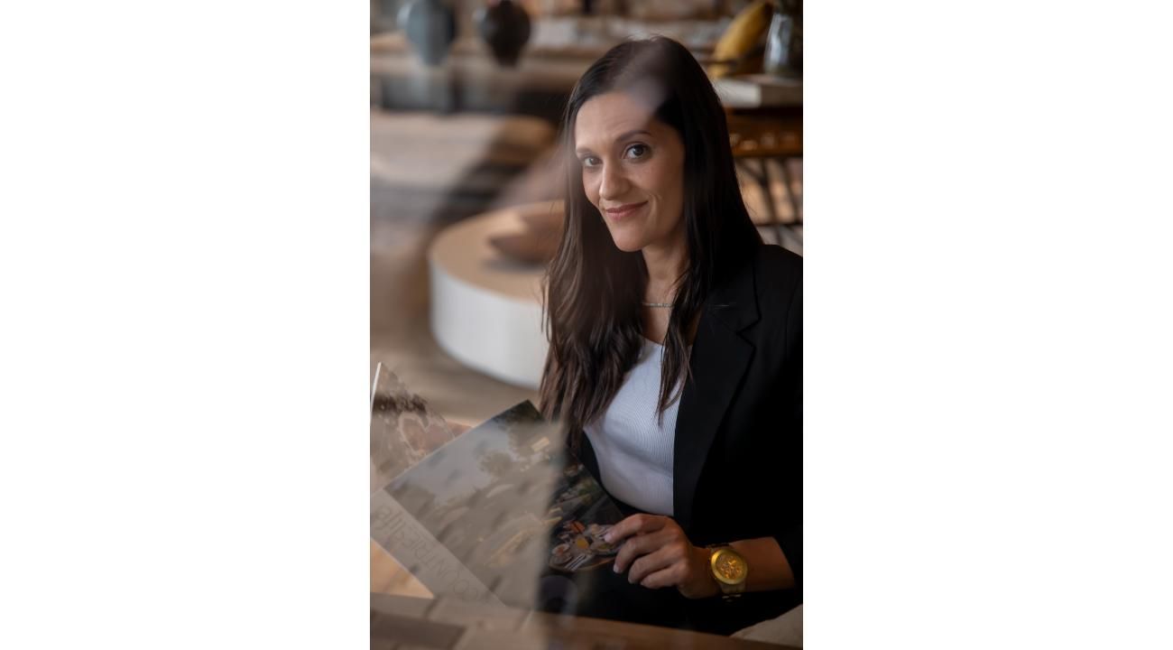Diseñar para transformar: el poder de los espacios según ADRIANA ESMORIS, Interiorista especializada en Neuroarquitectura.
