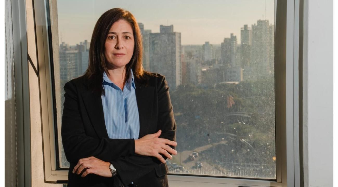 Asesorar y acompañar con profesionalismo y responsabilidad.