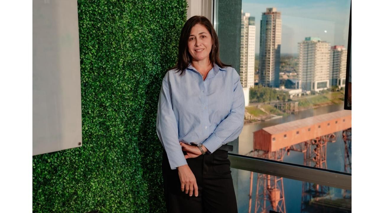 Asesorar y acompañar con profesionalismo y responsabilidad.