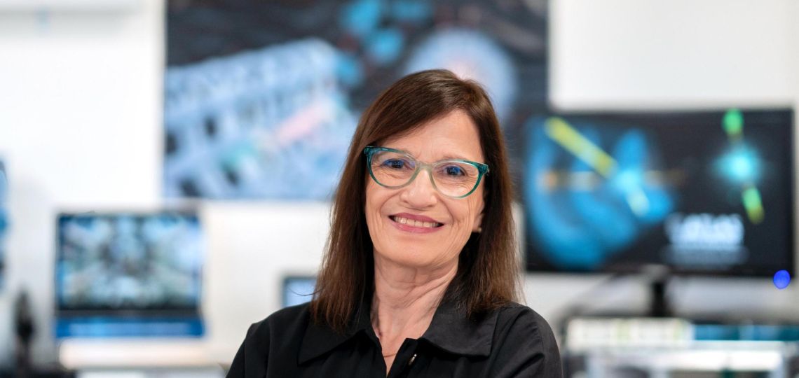 Ciencia con acento argentino: premiaron a nivel mundial a la científica María Teresa Dova por su trayectoria