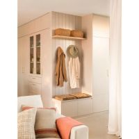 10 Ideas Elegantes para Decorar el Recibidor (Sin Caer en el Típico Espejo)