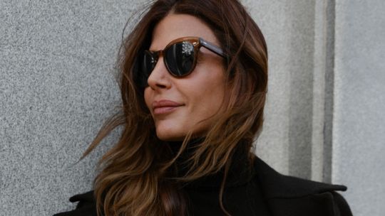 Juliana Awada: su look negro total para cualquier edad y que cualquiera puede replicar