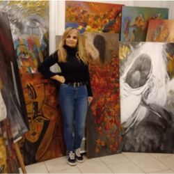 Sandra Díaz: Un Viaje de Autoconocimiento y Expresión a Través del Color. | Foto:CEDOC