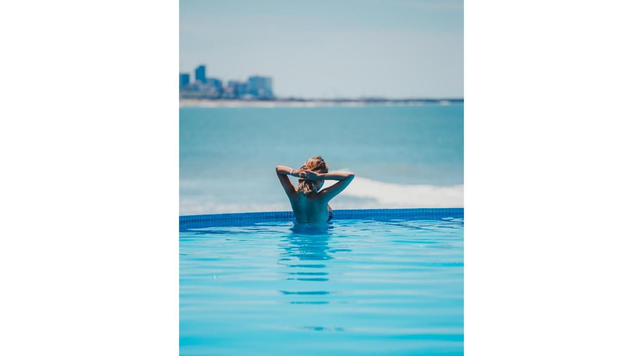 Un hotel boutique en la playa de Punta Mogotes.