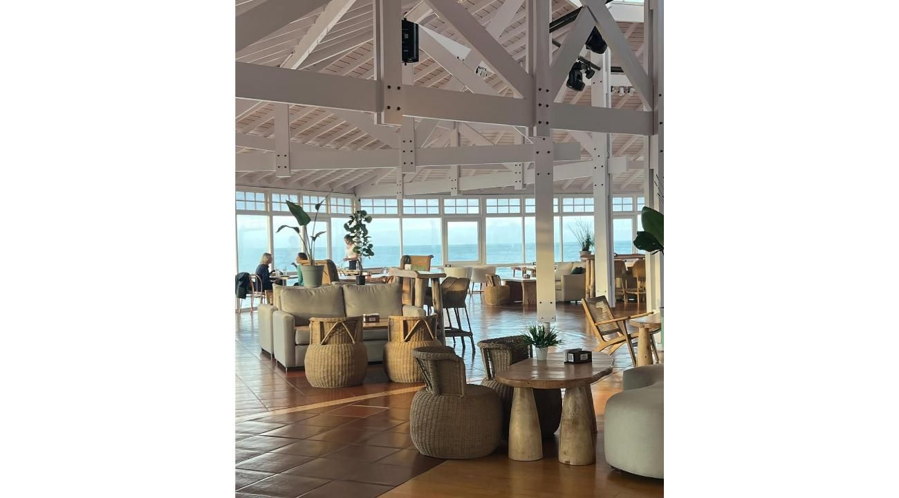 Un hotel boutique en la playa de Punta Mogotes.