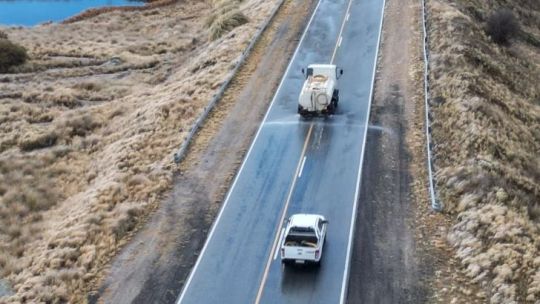 Camino de las Altas Cumbres: regarán la ruta con sal gruesa industrial para reducir la formación de hielo