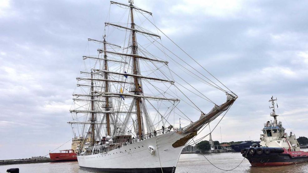 La fragata Libertad de la Armada Argentina20250527