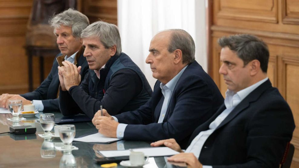 Reunión de Francos y Caputo con gobernadores 20250527