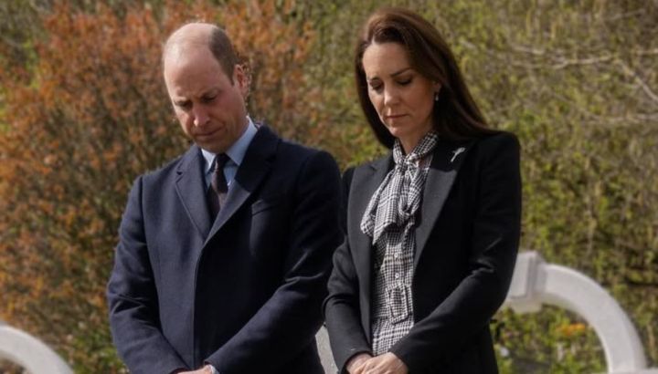 El príncipe William y Kate Middleton interrumpieron sus vacaciones familiares: cuál es el trágico motivo