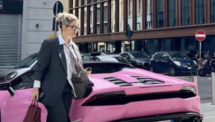 La foto que probaría que Wanda Nara llegó a la audiencia por el divorcio con el Lamborghini de Mauro Icardi