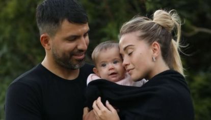 La actriz compartió una dulce postal de su hija con el futbolista y llenó de ternura las redes sociales.