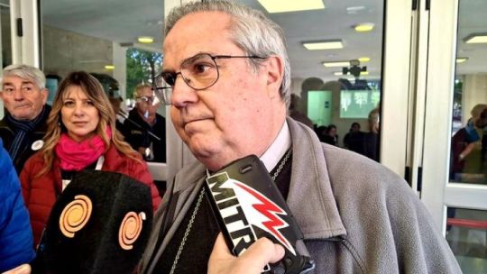 29-05-2025 cardenal Ángel Rossi abrazo solidario Polo Sanitario
