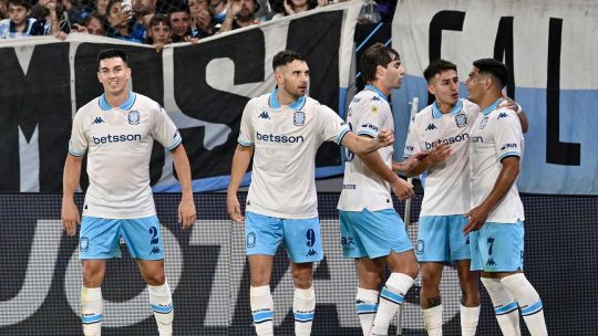Racing recibe a Fortaleza buscando meterse entre los mejores primeros en Libertadores