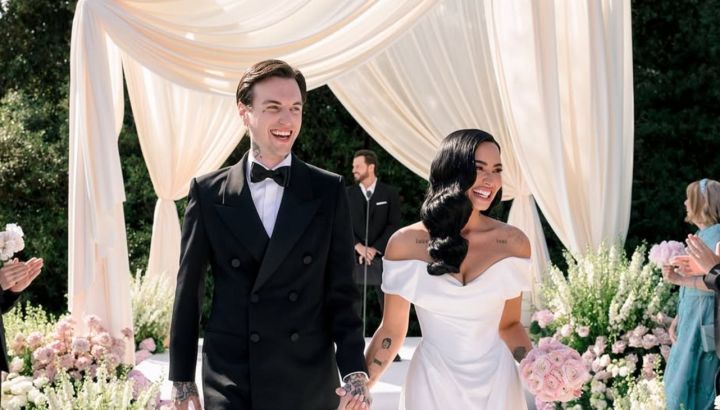 Demi Lovato publicó fotos inéditas de su casamiento con Jordan "Jutes" Lutes, y sus anillos