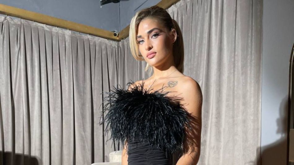 Marta Fort en CARAS MODA 2025