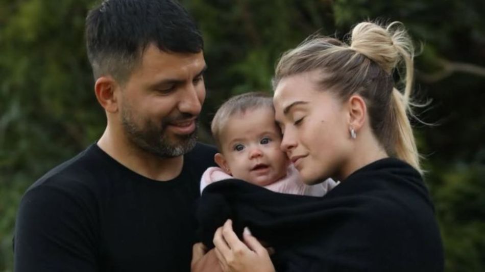 Sofía Calzetti, Kun y Olivia Agüero