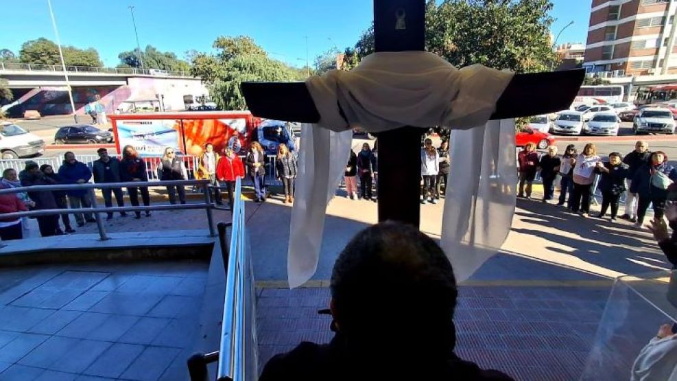 29-05-2025 abrazo solidario iglesia católica polo sanitario Córdoba