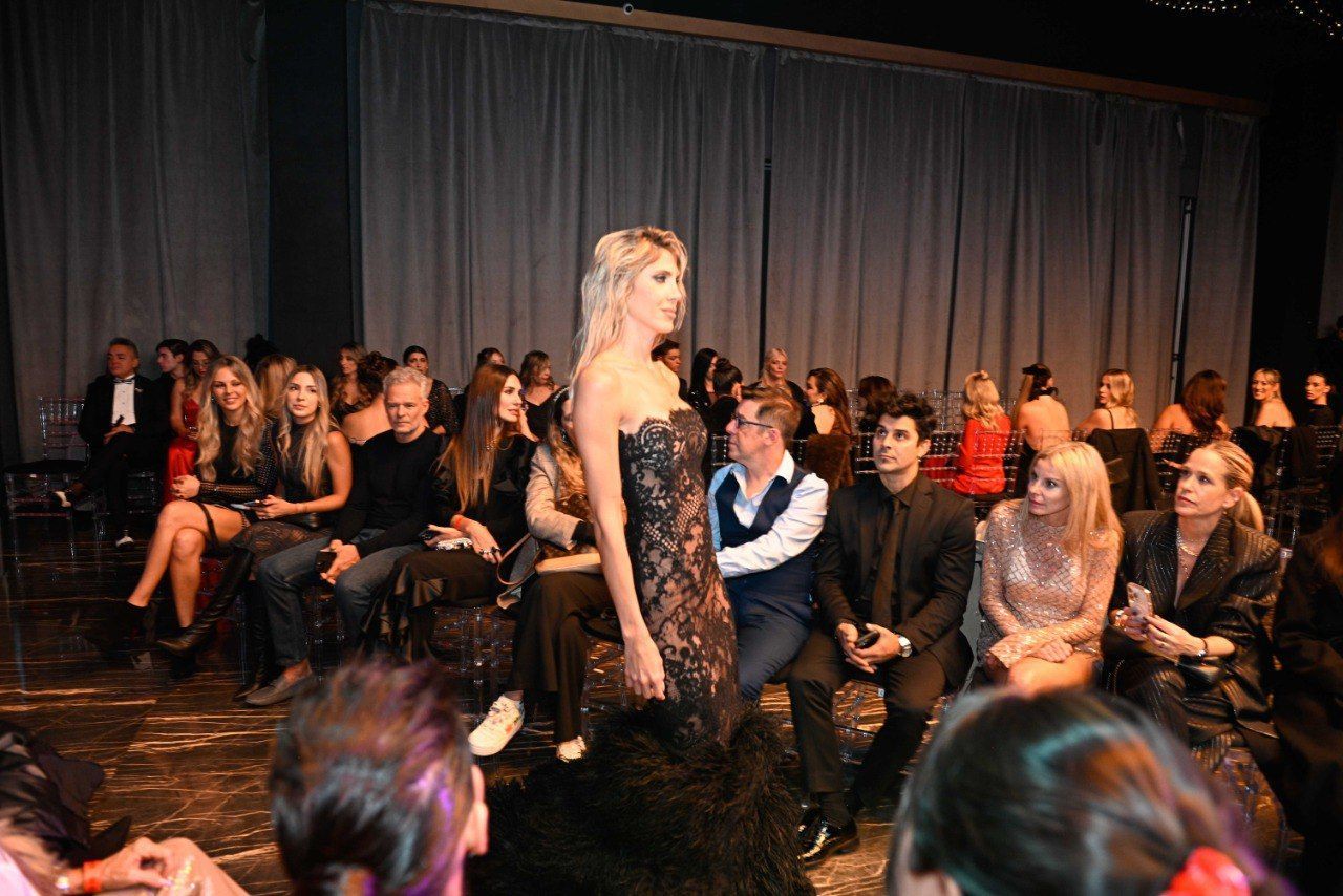 Desfile Caras Moda