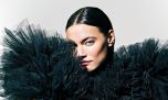 Tendencias de maquillaje 2025: del minimalismo al impacto visual
