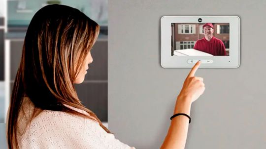 Porteros eléctricos sin cables y con cámara: ahora tocás el timbre y te atienden desde el celular
