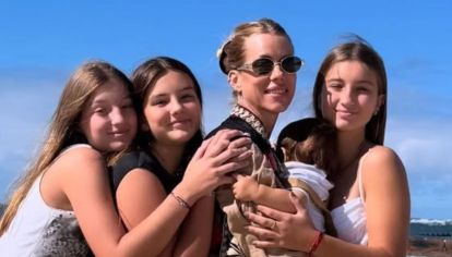Entre prendas cómodas y elecciones estratégicas, las hermanas logran adaptarse a cualquier ocasión sin perder su esencia.