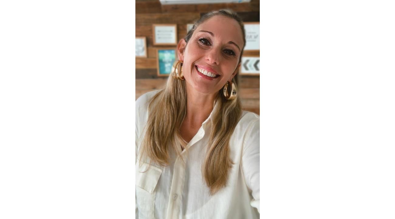 Yoga Facial con Giselle Seijas: Belleza, Conexión y Bienestar Integral.