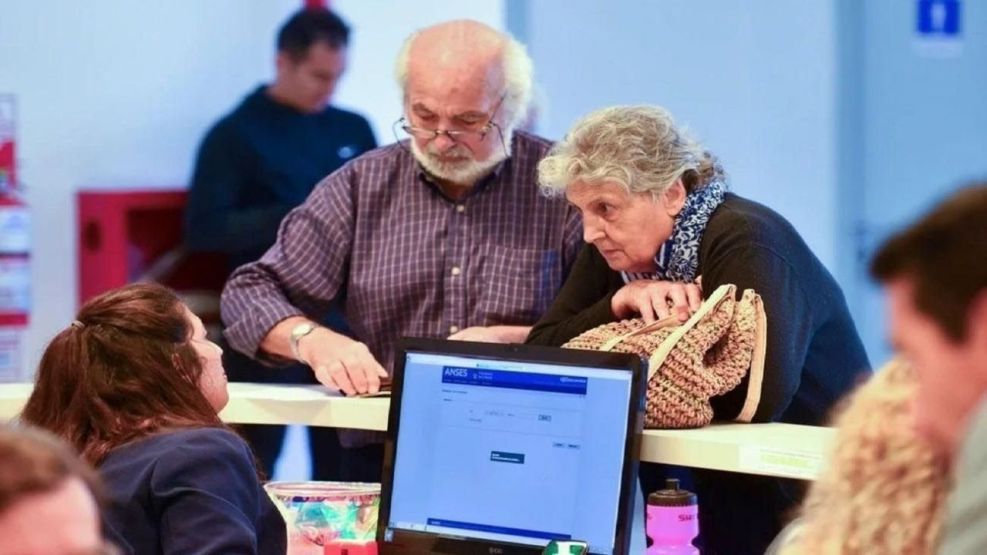 ¿Cuánto aumentan las jubilaciones en junio?