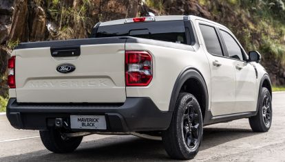 El motor turbo EcoBoost de 2.0 litros se ha actualizado para ofrecer una respuesta del acelerador aún más fuerte y rápida, con una transmisión automática de ocho velocidades.