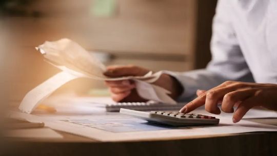 Alivio para los comercios: el aporte obligatorio que se pagaba a las cámaras empresariales por capacitación será voluntario