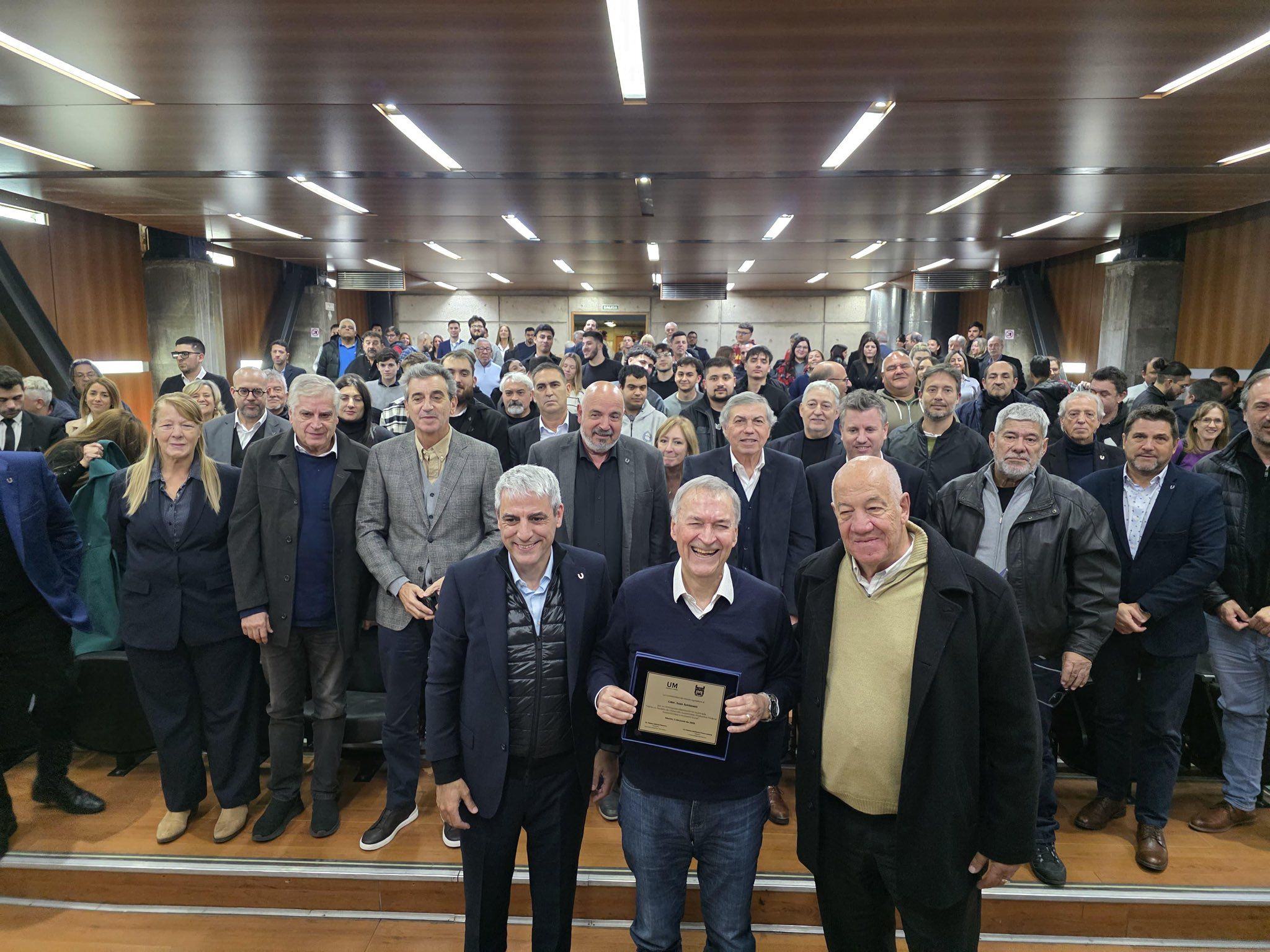 JUAN SCHIARETTI EN LA UNIVERSIDAD DE MORÓN.