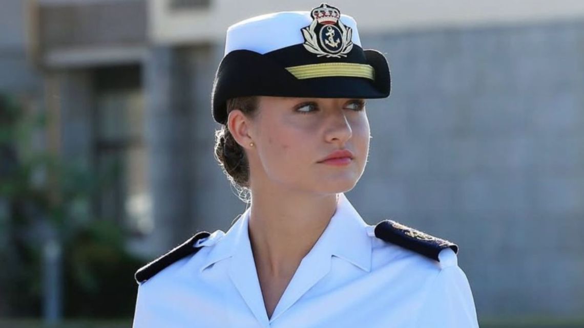 La princesa Leonor termina su travesía en Elcano de la peor manera:  amargo final 