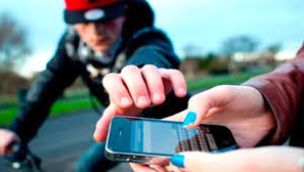 Alertan por 10 mil robo de celulares por día.