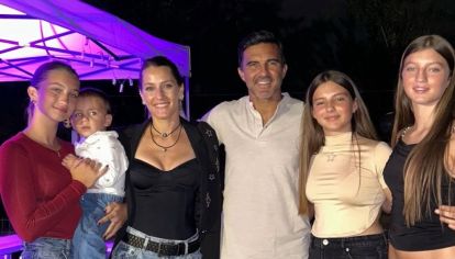 Las hijas del exfutbolista disfrutaron de una salida familiar junto a su papá y Micaela.