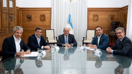 Dólares del colchón: Corrientes adhirió al Régimen Simplificado de Ganancias y ya son 13 las provincias que se plegaron