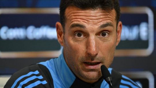 Lionel Scaloni celebró la vuelta de Di María a Rosario Central y habló del escándalo en Newell´s