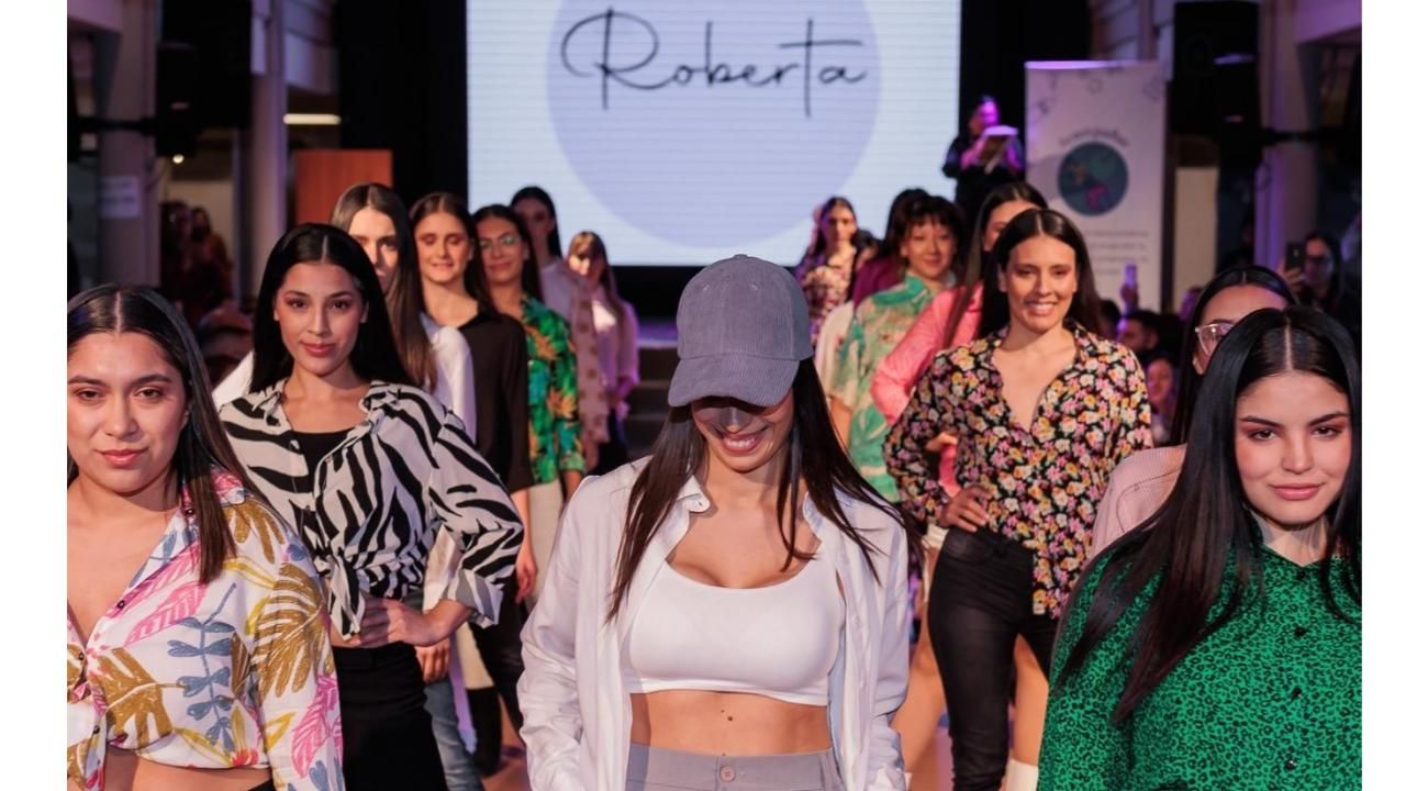 La venta no importa si la clienta se fue contenta.