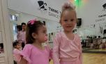 Mini estrellas en la pista: Sarah Burlando y Anita García Moritán deslumbraron con su tierno baile