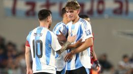 Messi y Nico Paz