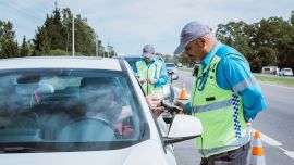 Seguridad vial participativa: cómo funciona el sistema para reportar maniobras peligrosas desde el celular