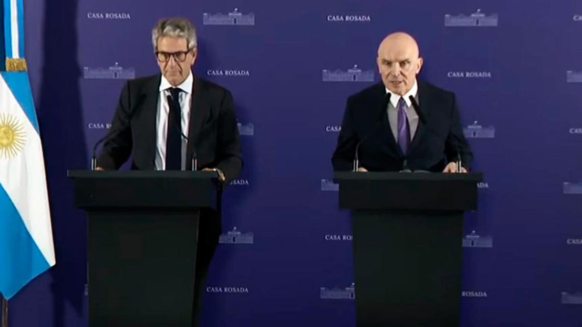 El Gobierno apura el proyecto de los “dólares del colchón” para flexibilizar los controles