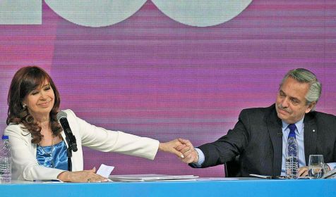 070625_alberto_fernandez_cristina_fernandez_kirchner_afp_g