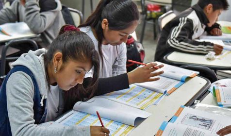 070625_escuela_alumnos_cedoc_g