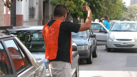 Ley contra “naranjitas ilegales”: el PJ avanza y define la 