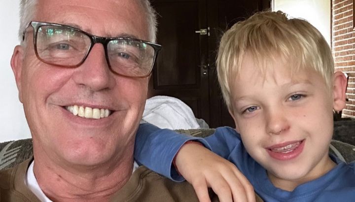 Límites claros, estudio intenso y mirada internacional: así es la educación que Marley le da a Mirko