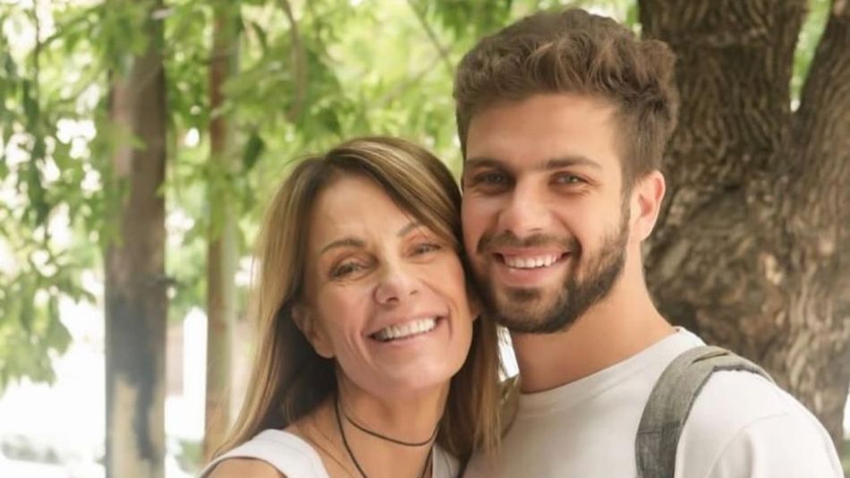 Nequi Galotti junto a su hijo Santos Mitre