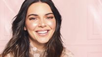 Cómo recrear paso a paso el look glowy de Kendall Jenner 