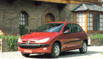 Es uno de los hatchbacks más recordardos del nuevo milenio y uno de los emblemas de la industria automotriz nacional.