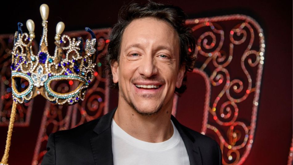 Nicolás Vázquez en +Caras