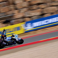 Imagen de Alex Márquez de BK8 Gresini Racing MotoGP durante la carrera Esprint del Gran Premio de Aragón de MotoGp, en el circuito de Motorland Aragón, en Alcañiz, España. | Foto:Xinhua/Str