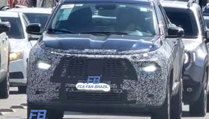 La pick-up compacta se prepara para otra renovación estética. Además, sumará más equipamiento y una mecánica híbrida.